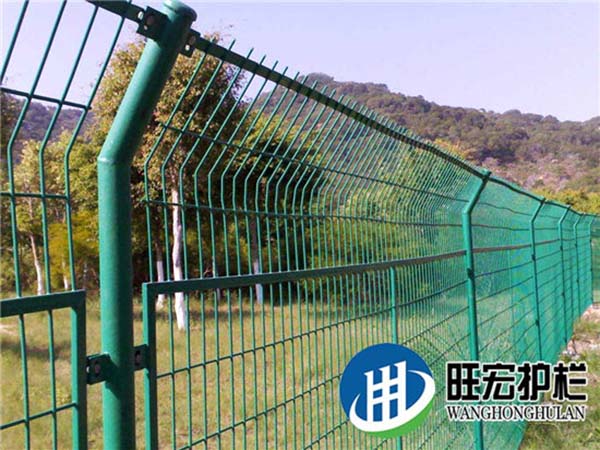 護(hù)欄網(wǎng) H06