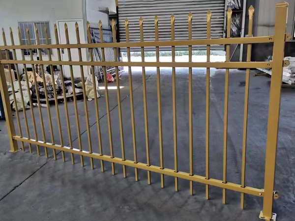 圍墻護(hù)欄(黃金隔欄) W31